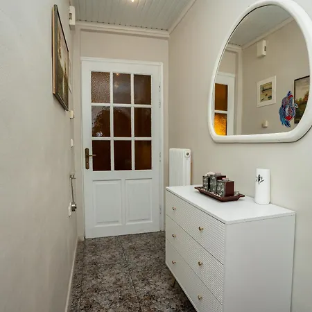 Ionian View شقة *